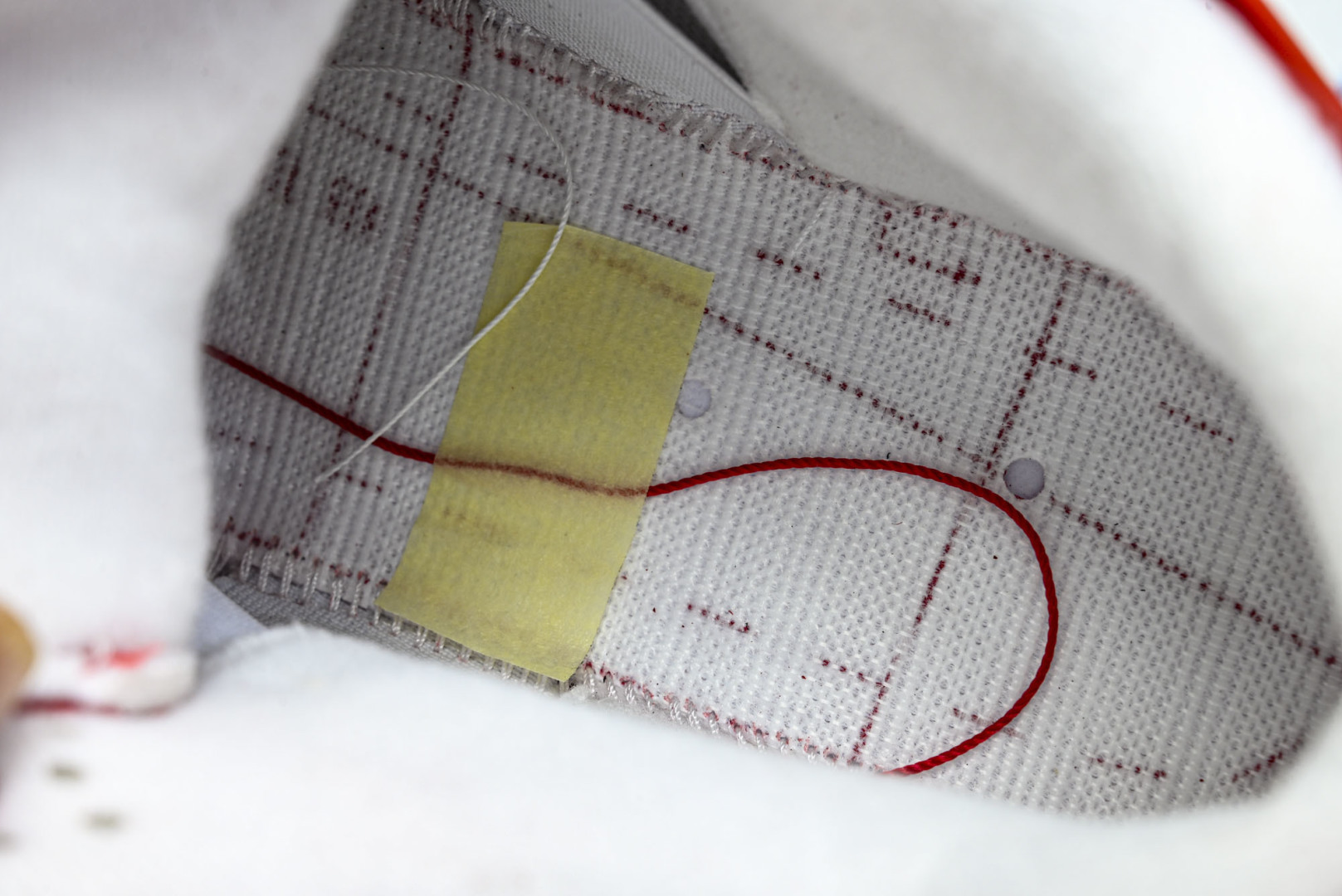 AJ4 EUR:39-48.5P:600纯原-Air Jordan 4 RETRO 大红爆裂纹 FV50