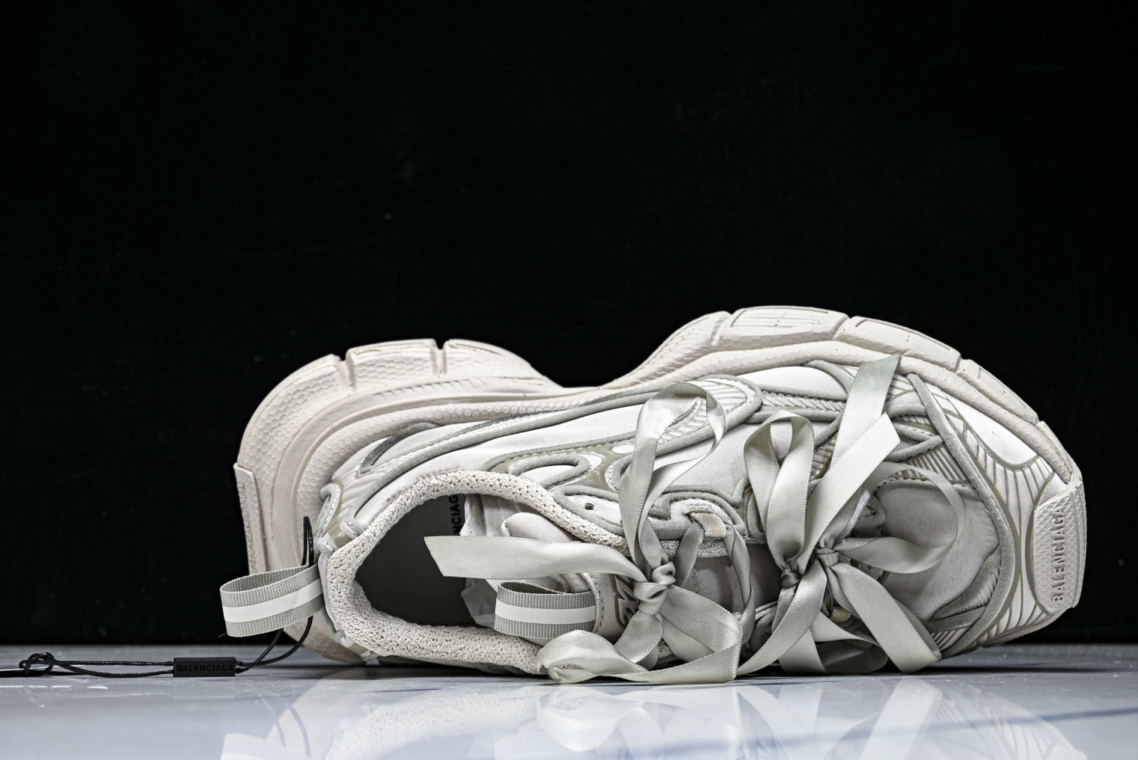 巴黎 EUR:35-46 偏大一码P:480纯原-Balenciaga 3XL Satin Bows 官