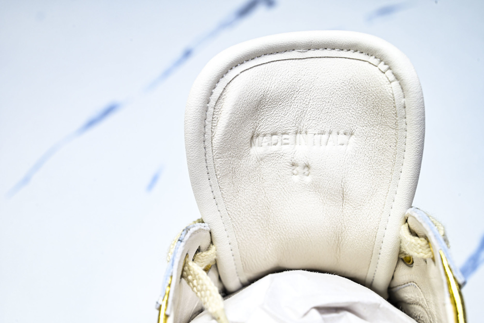 芬迪 EUR:38-45 偏大一码P:420纯原-FENDI 芬迪男女鞋 Flair 系带浮雕 FF 图