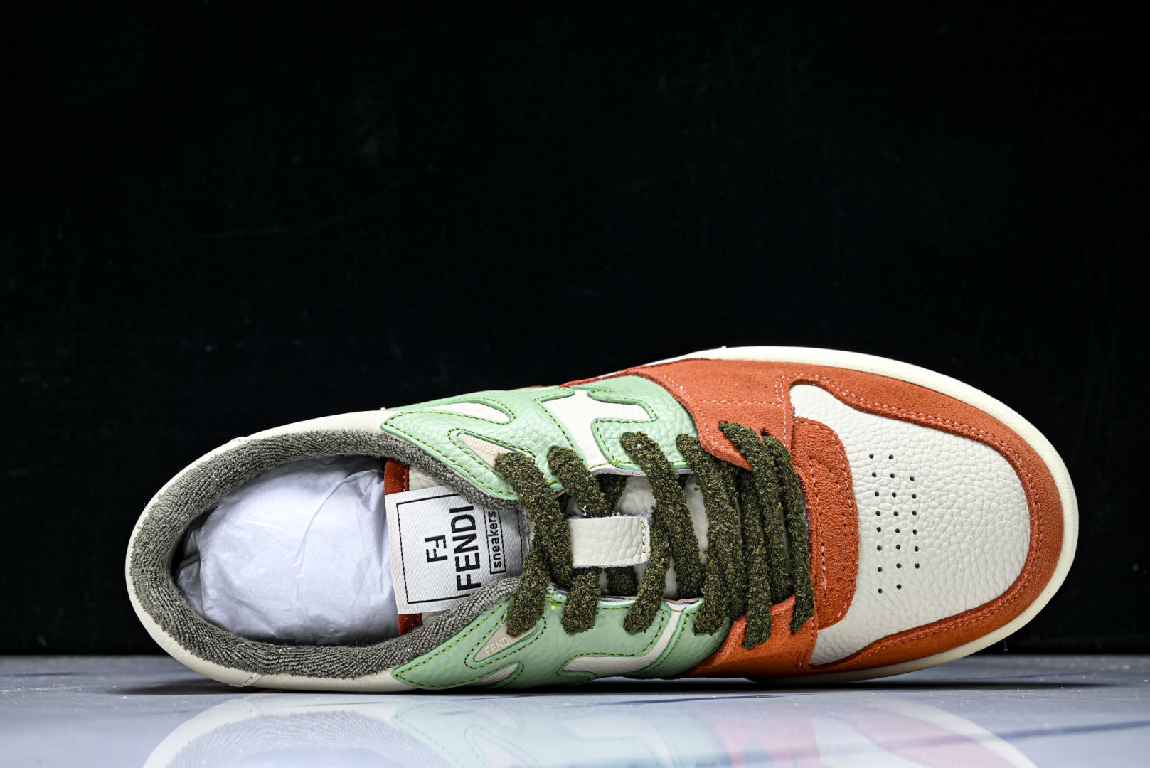 芬迪 EUR:36-46 偏大一码P:500纯原-FENDI 芬迪男女鞋 Flair 图案穿孔经典系带运