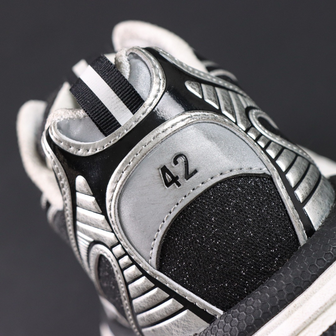 Balenciaga巴黎世家 3XL 磨损效果 圆头厚底系带老爹鞋S2纯原生产线出品 网面轻便型老爹鞋在