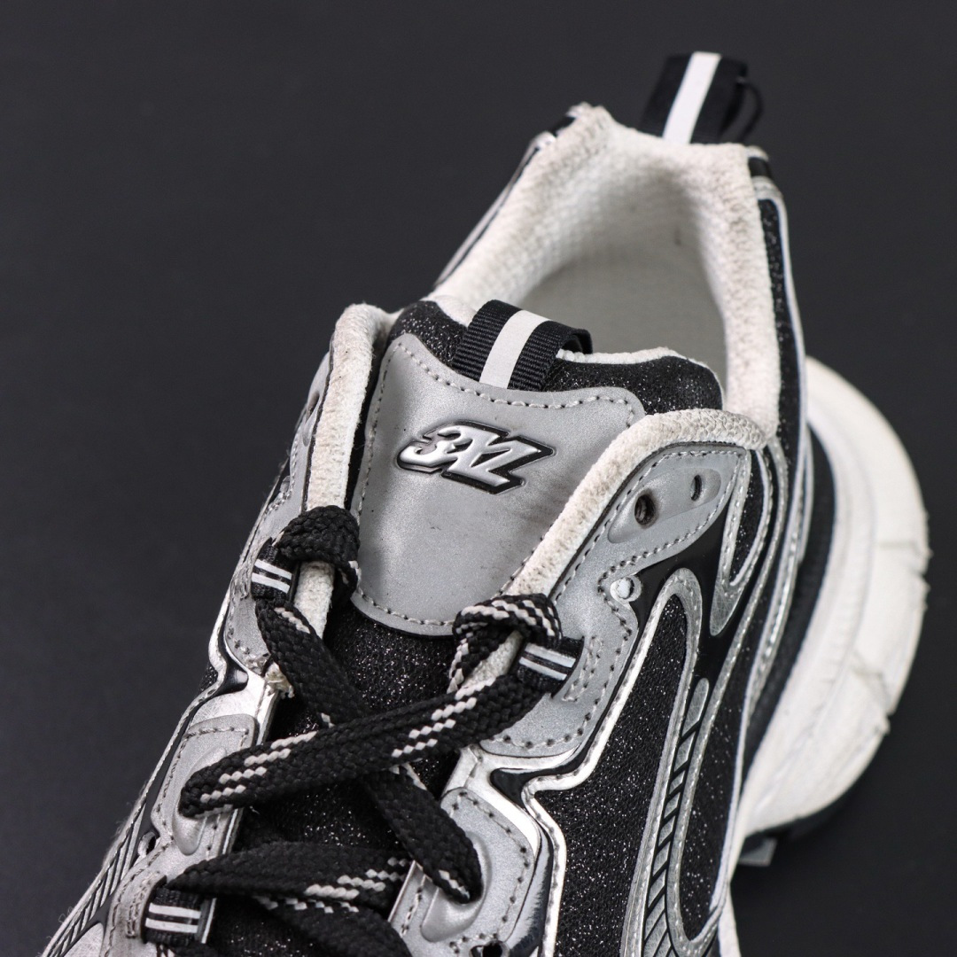 Balenciaga巴黎世家 3XL 磨损效果 圆头厚底系带老爹鞋S2纯原生产线出品 网面轻便型老爹鞋在