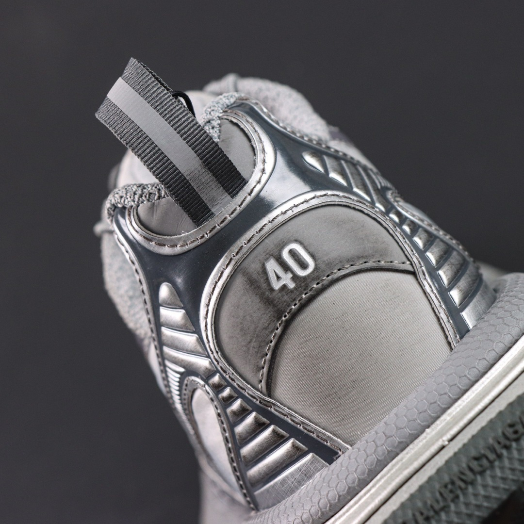 Balenciaga巴黎世家 3XL 磨损效果 圆头厚底系带老爹鞋S2纯原生产线出品 网面轻便型老爹鞋在