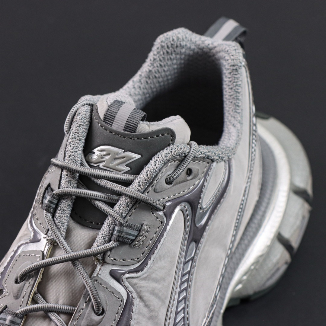 Balenciaga巴黎世家 3XL 磨损效果 圆头厚底系带老爹鞋S2纯原生产线出品 网面轻便型老爹鞋在