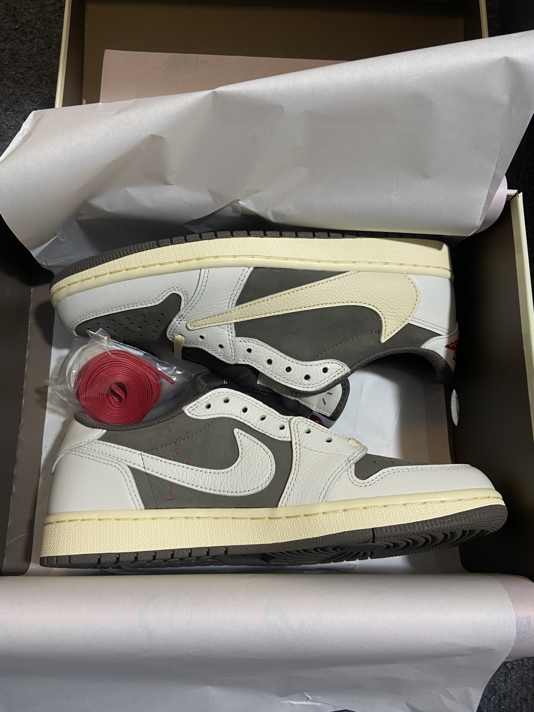 AJ1 Low 白棕倒钩 鞋码：36-47.5P：620纯原版出品-Travis Scott x Air
