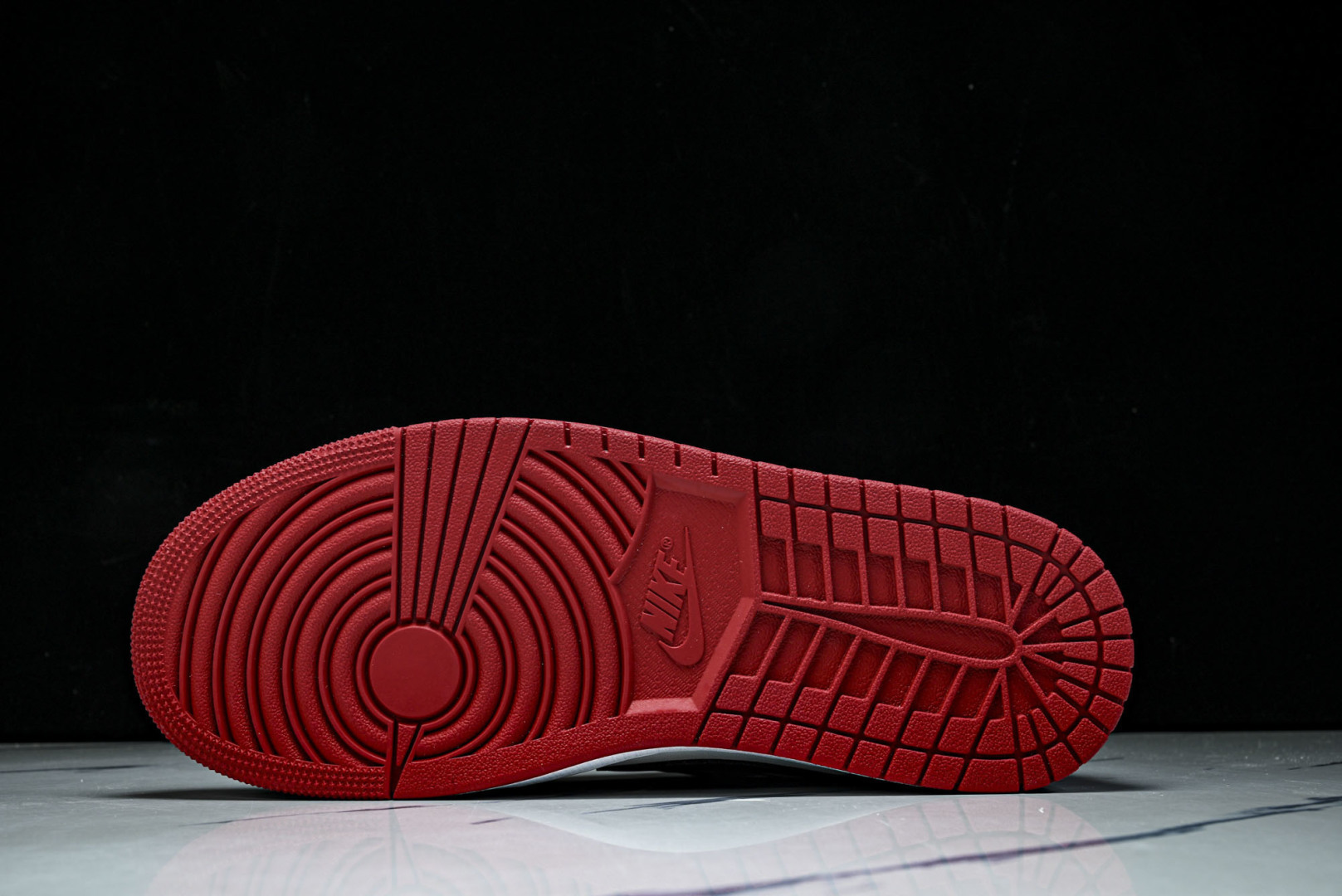 Air Jordan 1 Retro Low OG Chicago (2025) 白红 HQ6998-6