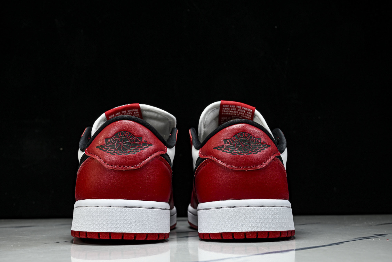 Air Jordan 1 Retro Low OG Chicago (2025) 白红 HQ6998-6