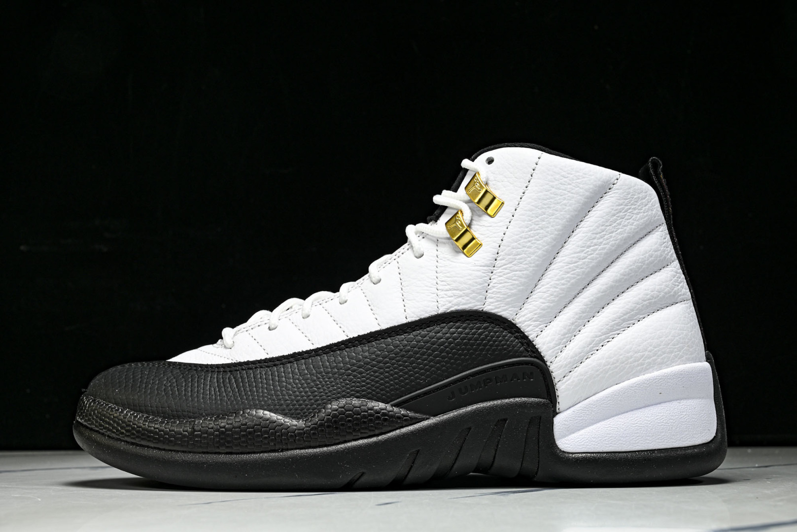 Air Jordan 12 Retro 