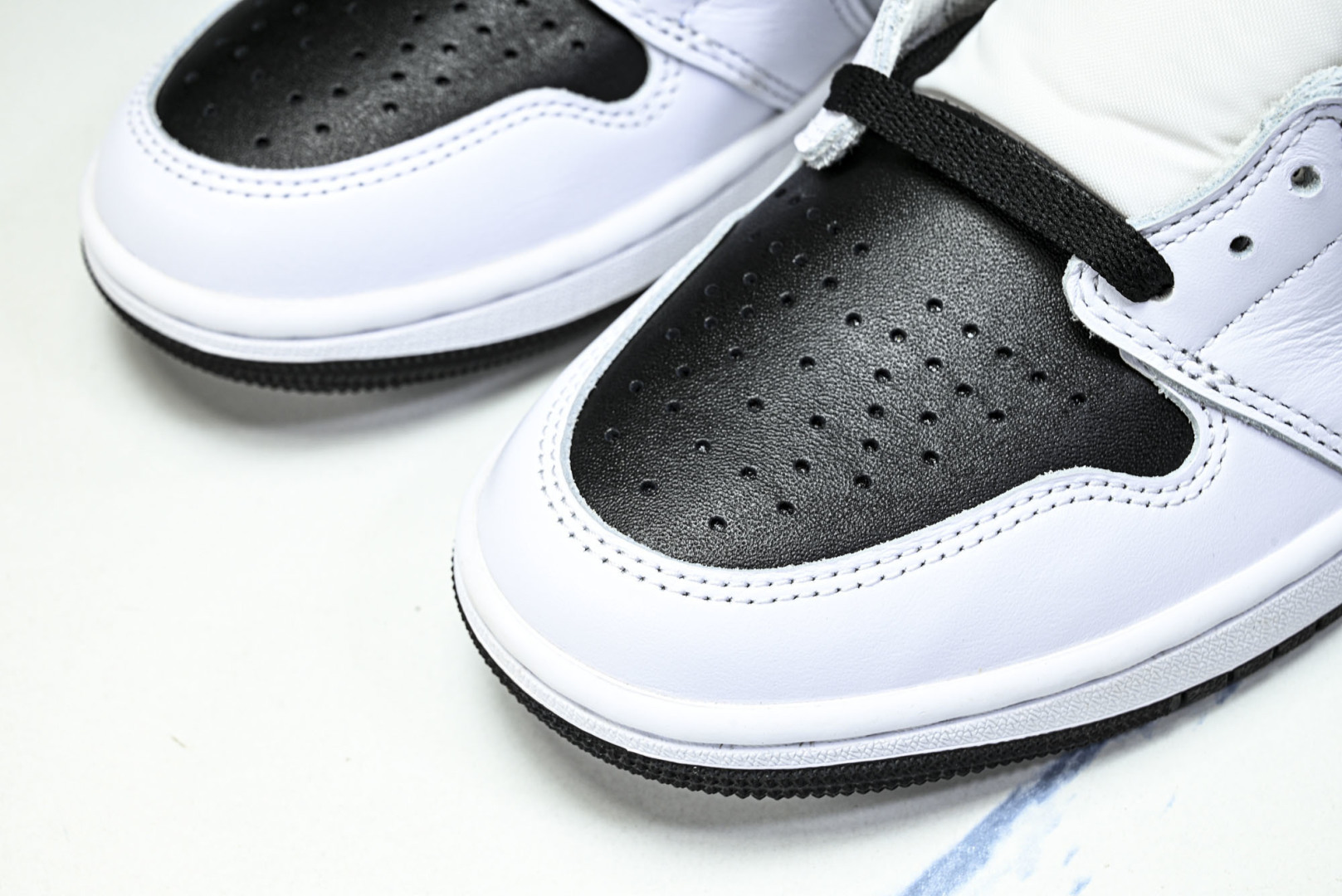 AJ1黑白 尺码40-47.5P：570纯原出品-Air Jordan 1 Retro High OG 