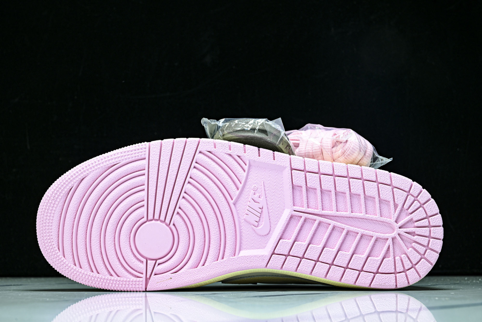 AJLow 尺码:36-48.5P:520纯原版出品-Air Jordan 1 Retro Low OG