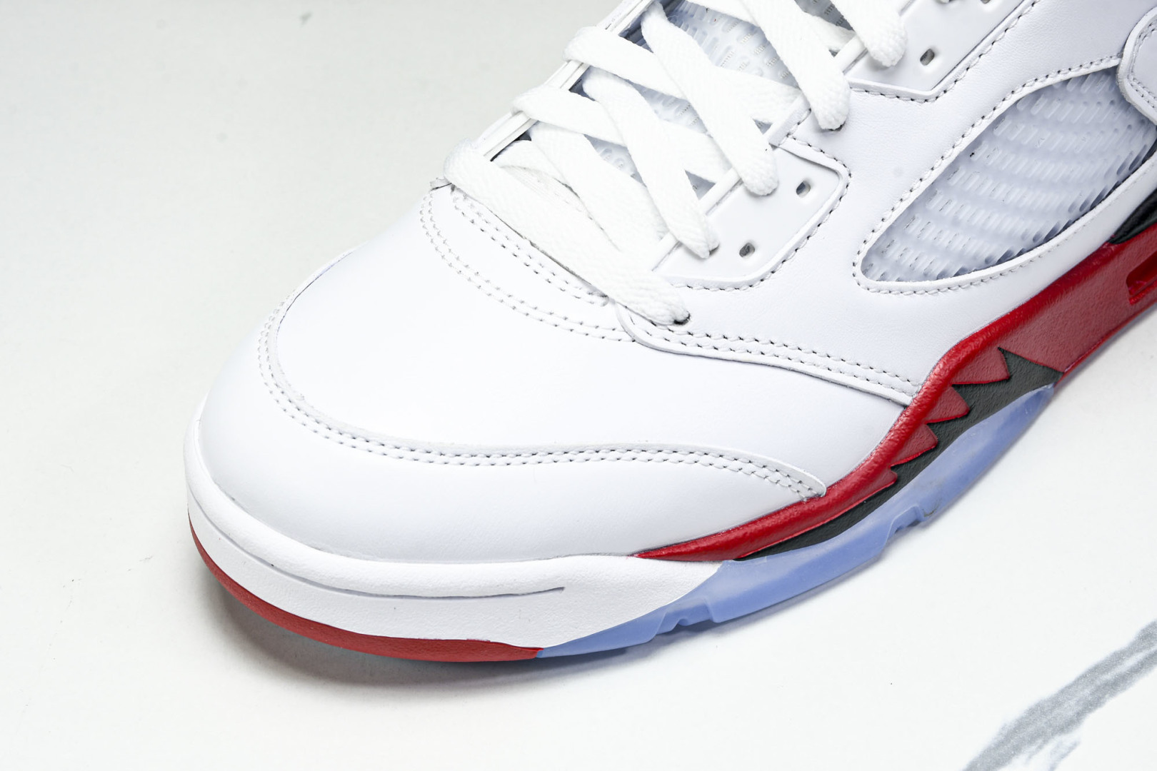 AJ5 尺码40.5-47.5P:570纯原版出品-Air Jordan 5 Retro Fire Re