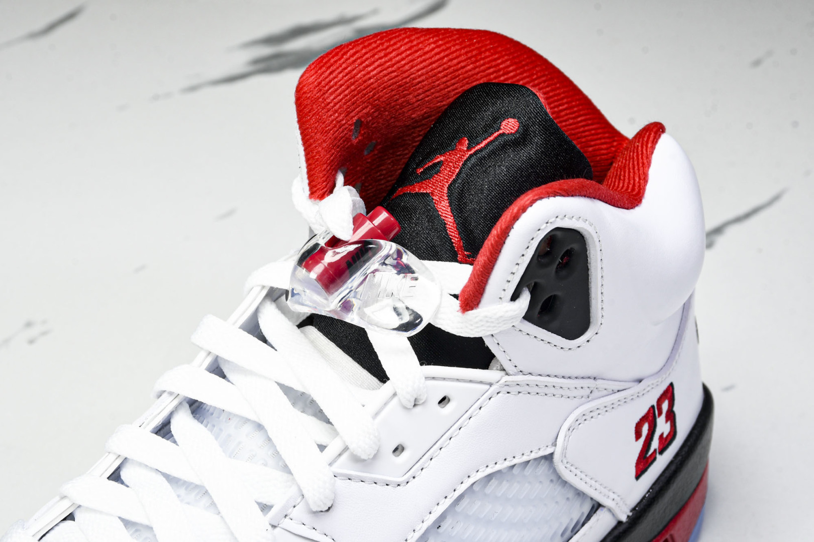 AJ5 尺码40.5-47.5P:570纯原版出品-Air Jordan 5 Retro Fire Re