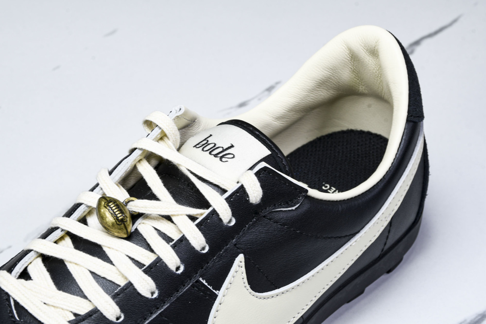 BODE 尺码:36-47.5P:440纯原版出品-BODE x NK Astro Grabber 黑白