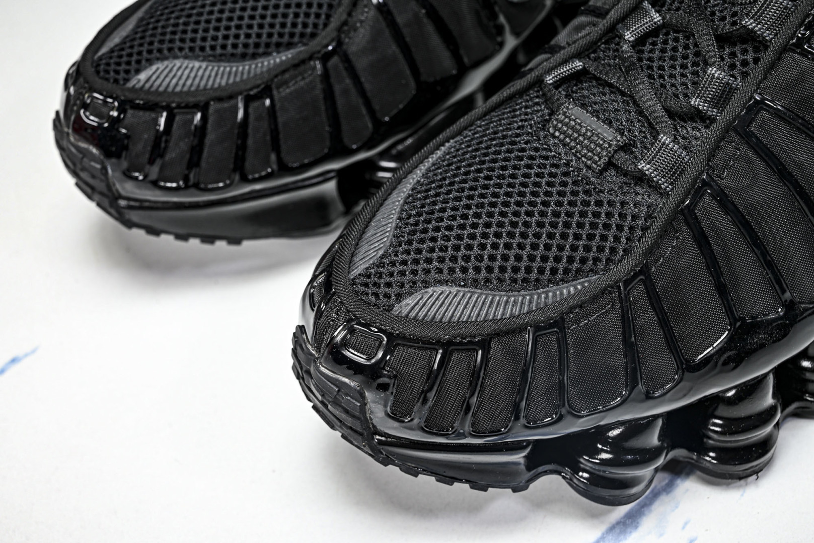 Mam 尺码:39-47.5P:500纯原版出品-NK Shox TL 黑蓝 防滑舒适 低帮 休闲气柱跑