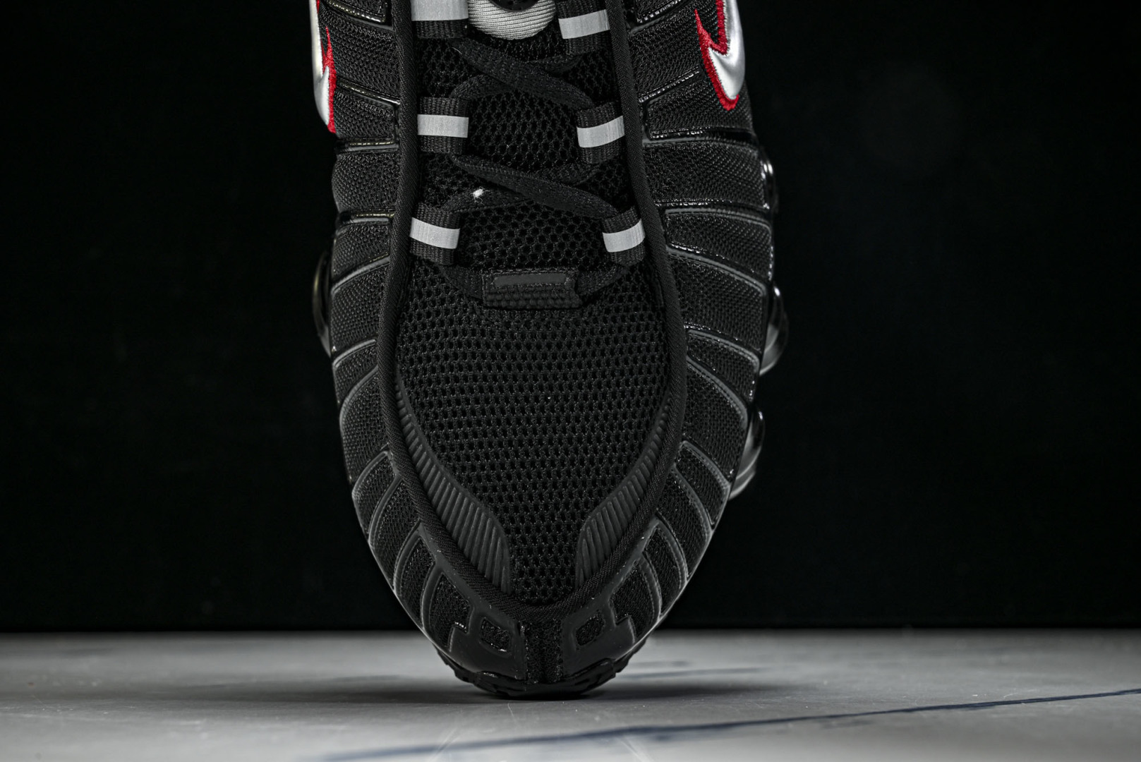 Mam 尺码:39-47.5P:500纯原版出品-NK Shox TL 黑蓝 防滑舒适 低帮 休闲气柱跑