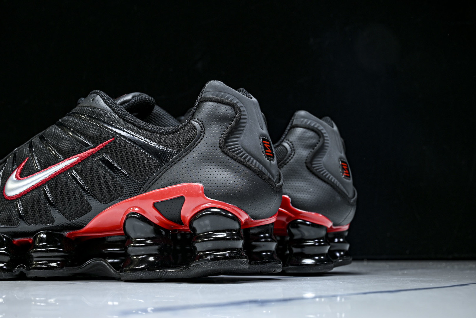 Mam 尺码:39-47.5P:500纯原版出品-NK Shox TL 黑蓝 防滑舒适 低帮 休闲气柱跑