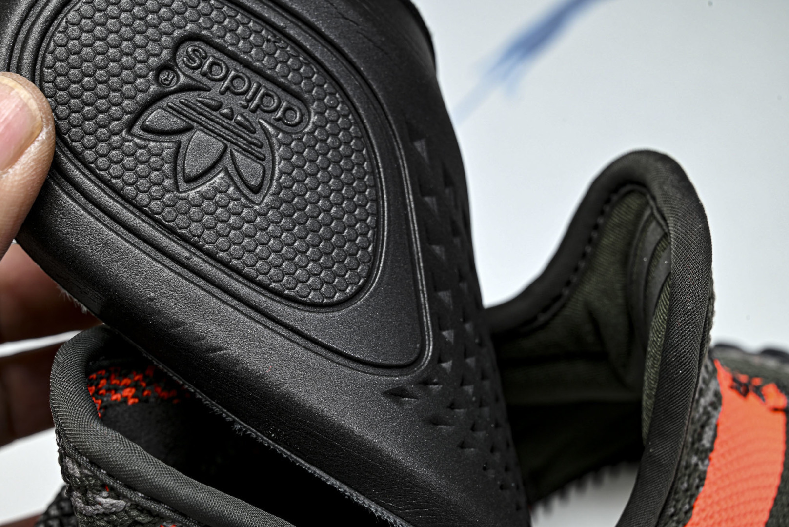 Yeezy350 尺码:36-48纯原版出品-AD Yeezy 350 V2“Dark Beluga”地