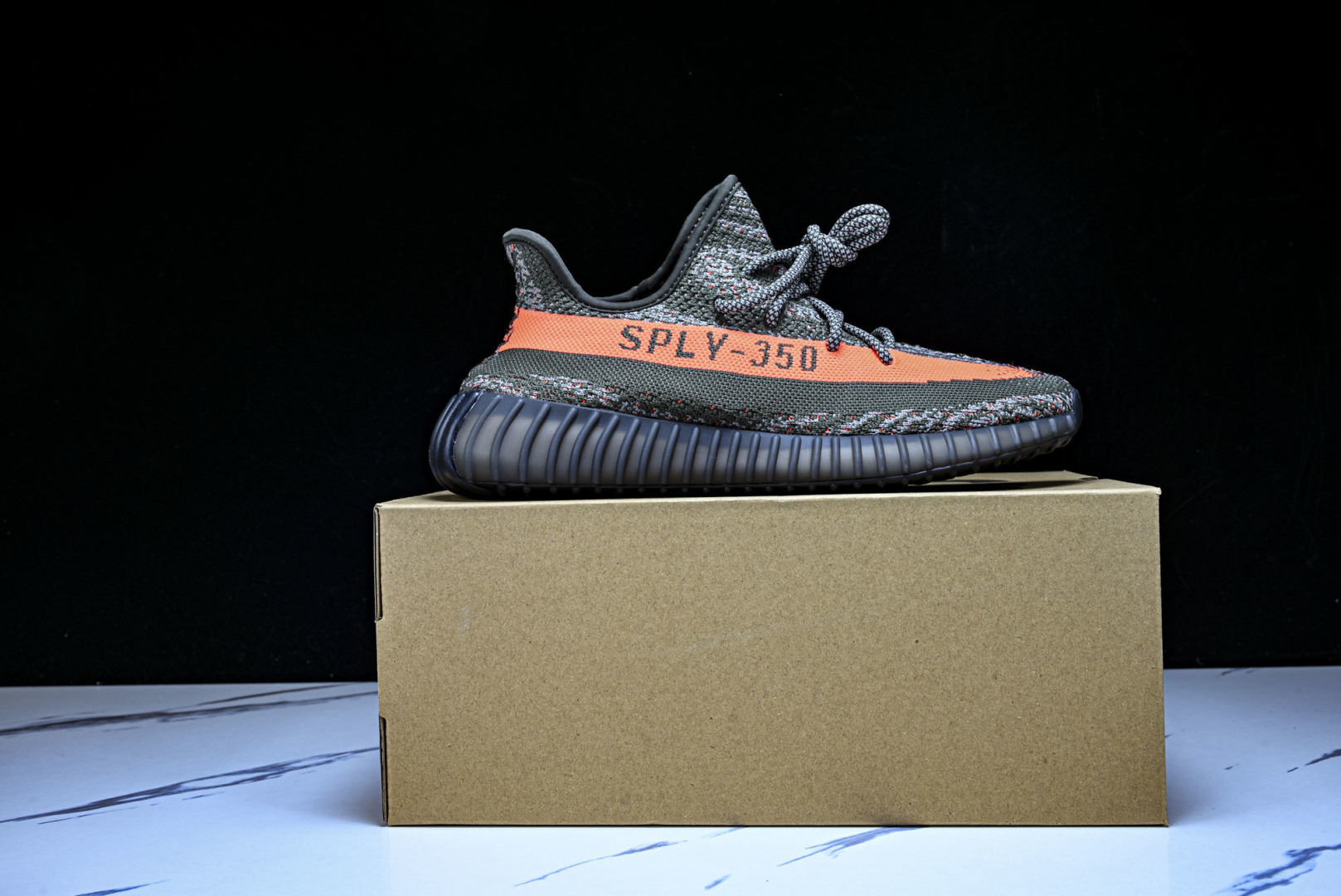 Yeezy350 尺码:36-48纯原版出品-AD Yeezy 350 V2“Dark Beluga”地