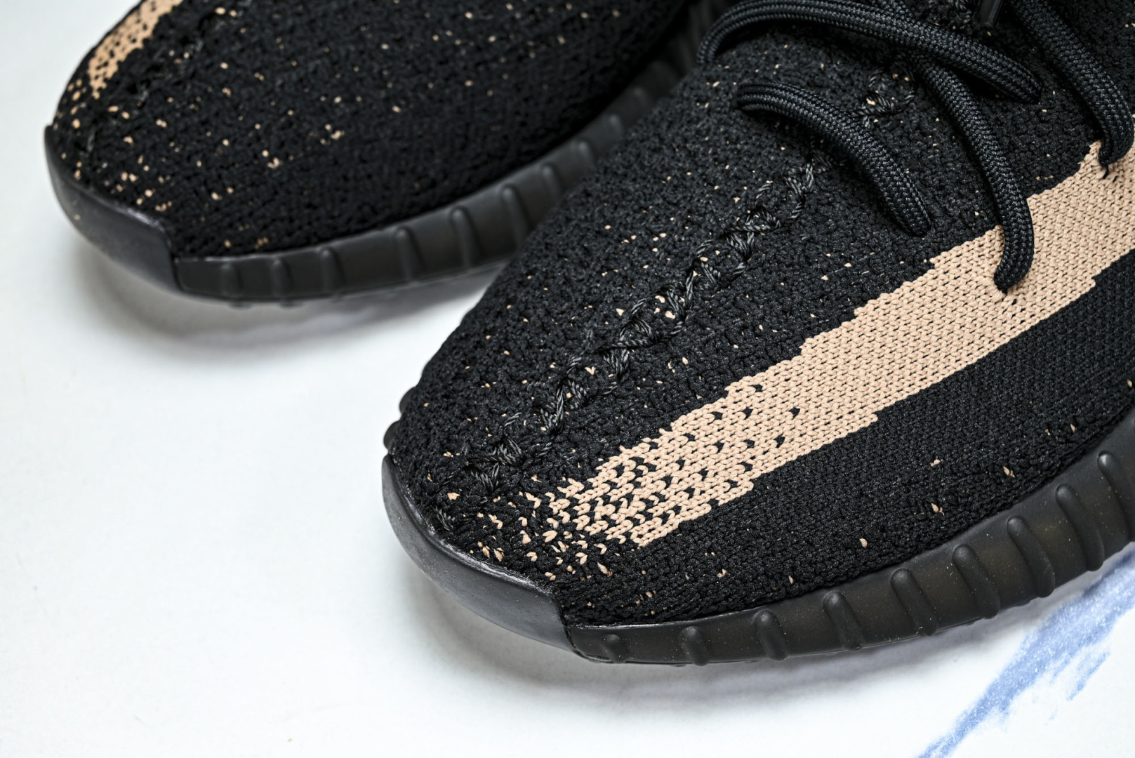 Yeezy350 尺码:36-48纯原版出品-AD Yeezy Boost 350 V2 Triple 