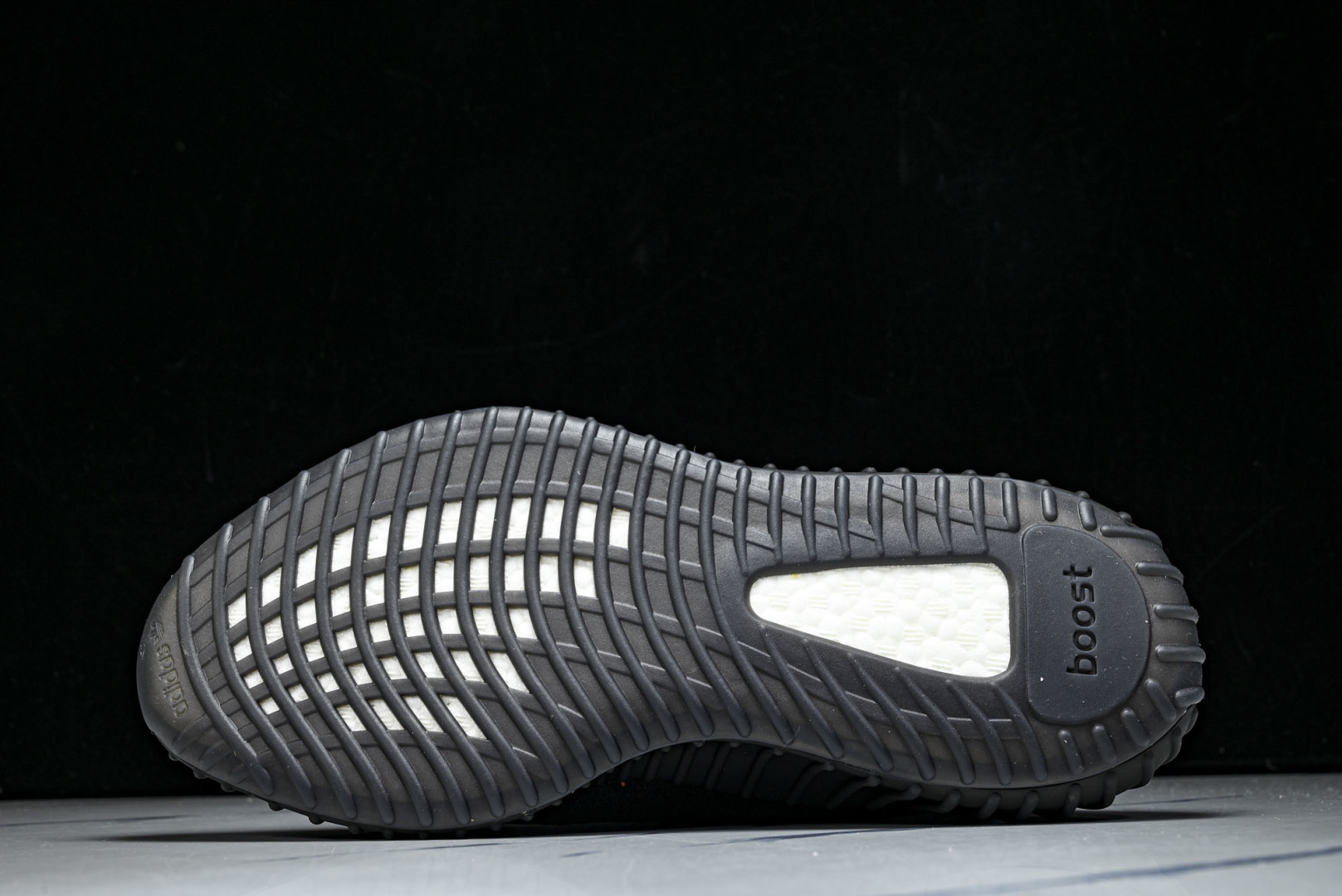 Yeezy350 尺码:36-48纯原版出品-AD Yeezy Boost 350 V2 黑粉 BY96