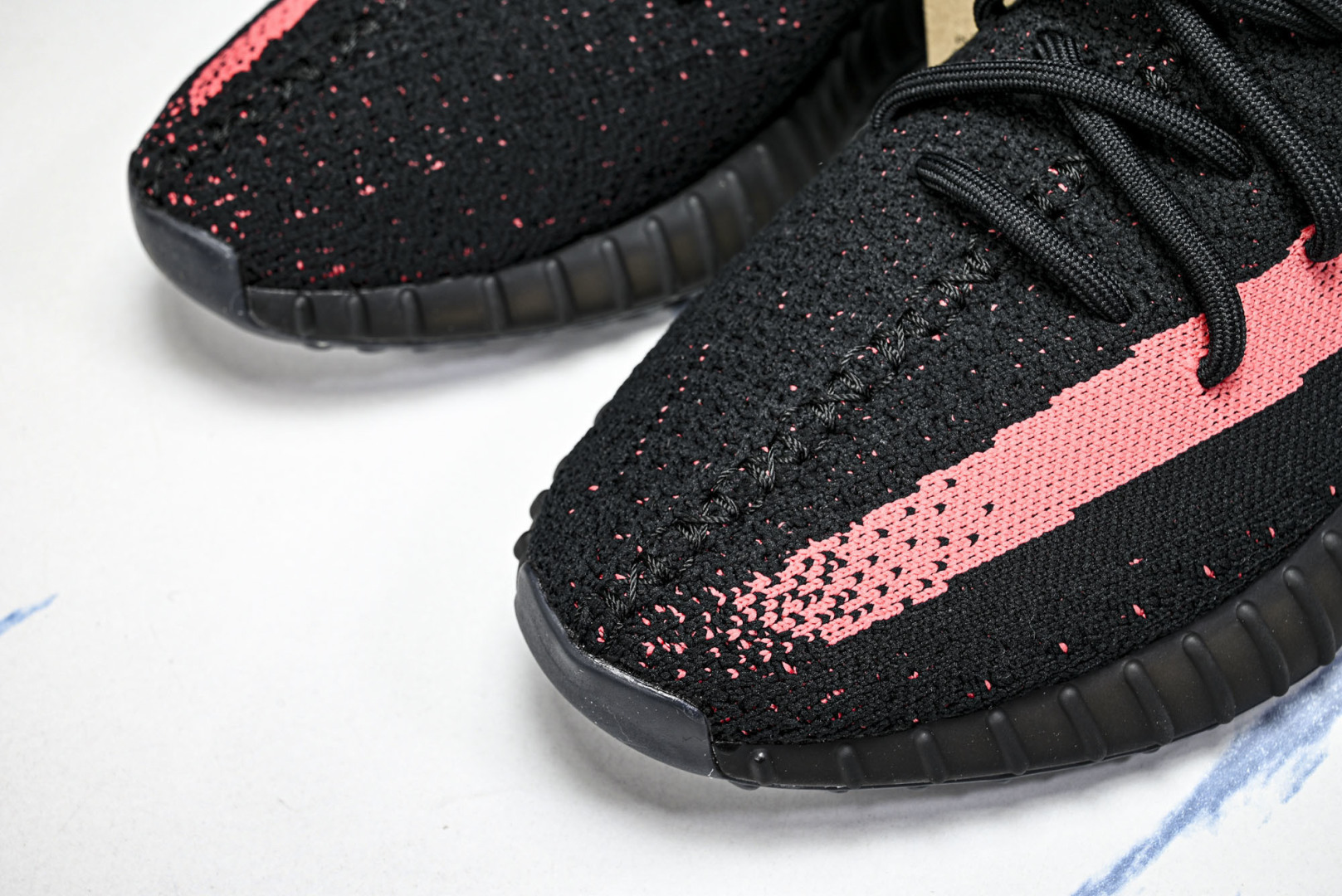 Yeezy350 尺码:36-48纯原版出品-AD Yeezy Boost 350 V2 黑粉 BY96