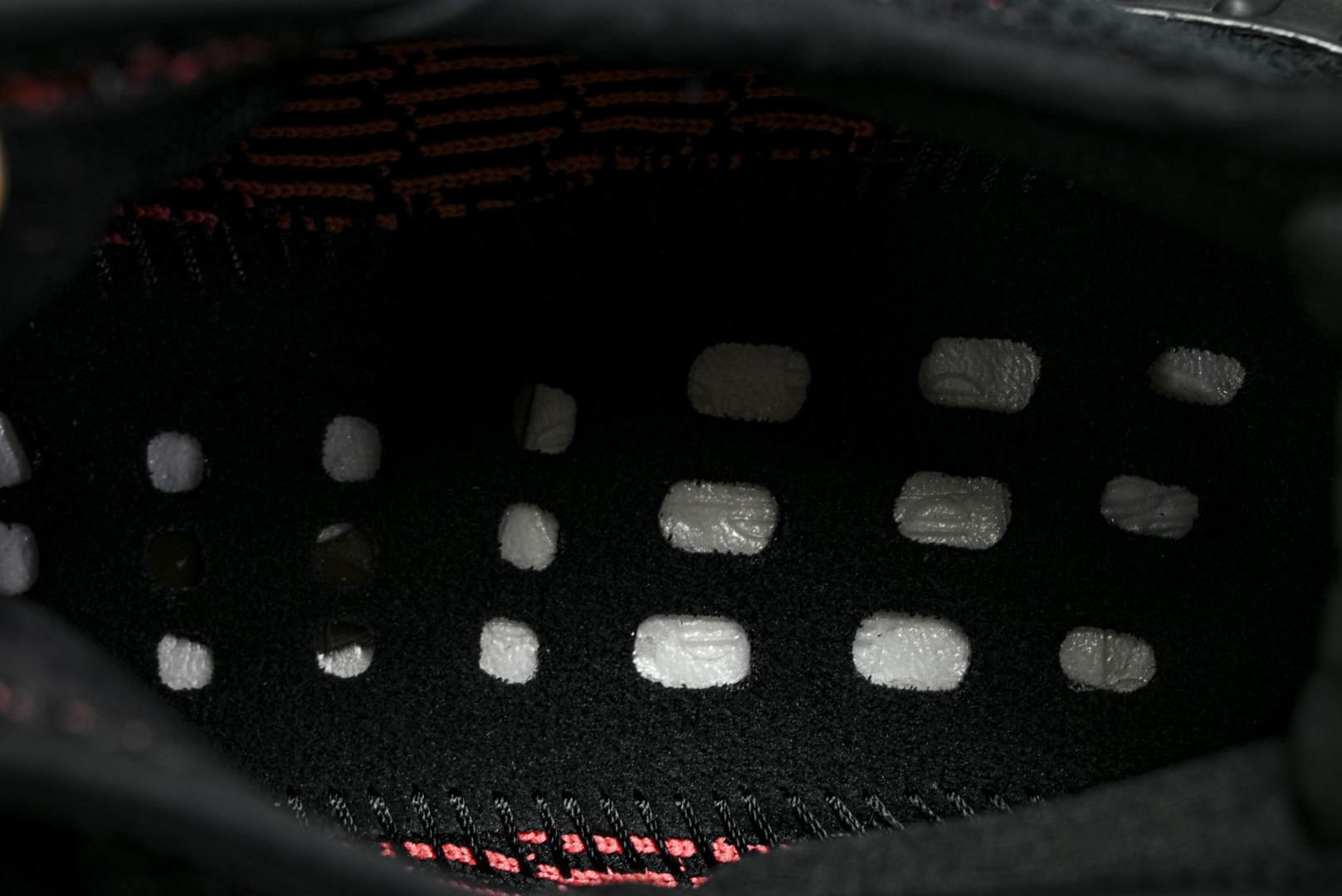 Yeezy350 尺码:36-48纯原版出品-AD Yeezy Boost 350 V2 黑粉 BY96