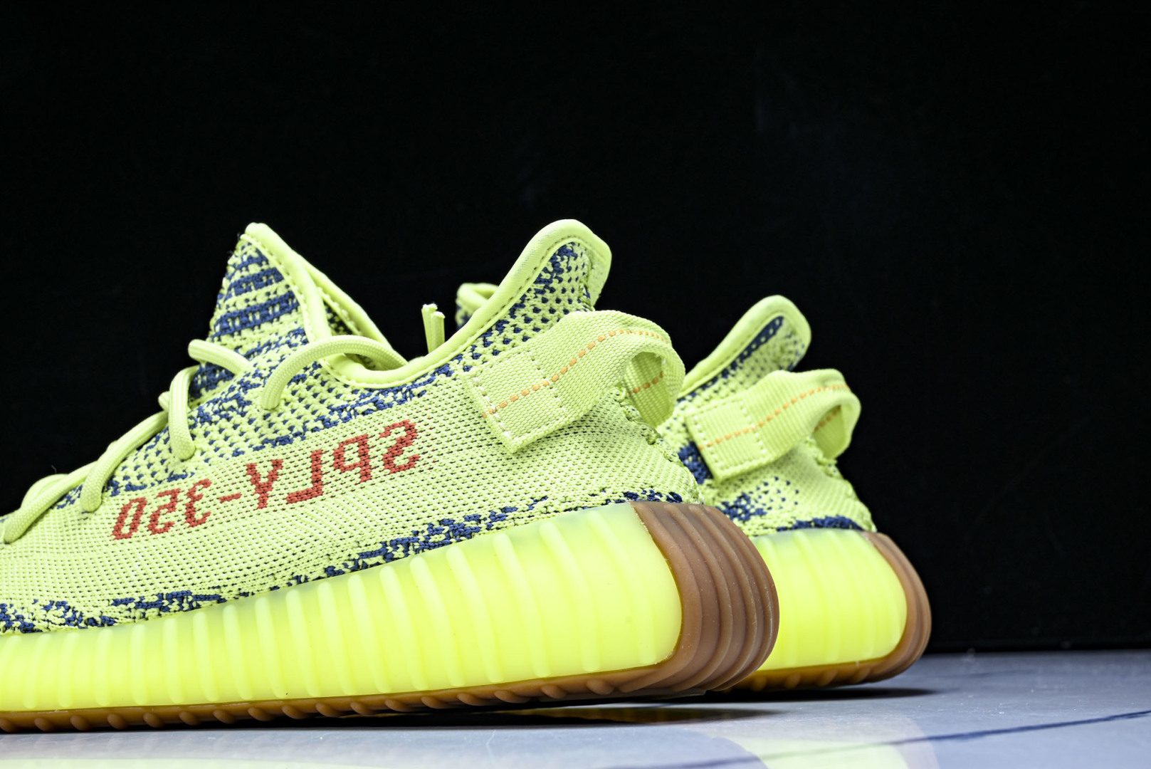 Yeezy350 尺码:36-48纯原版出品-AD Yeezy Boost 350 V2 荧光黄斑马 B