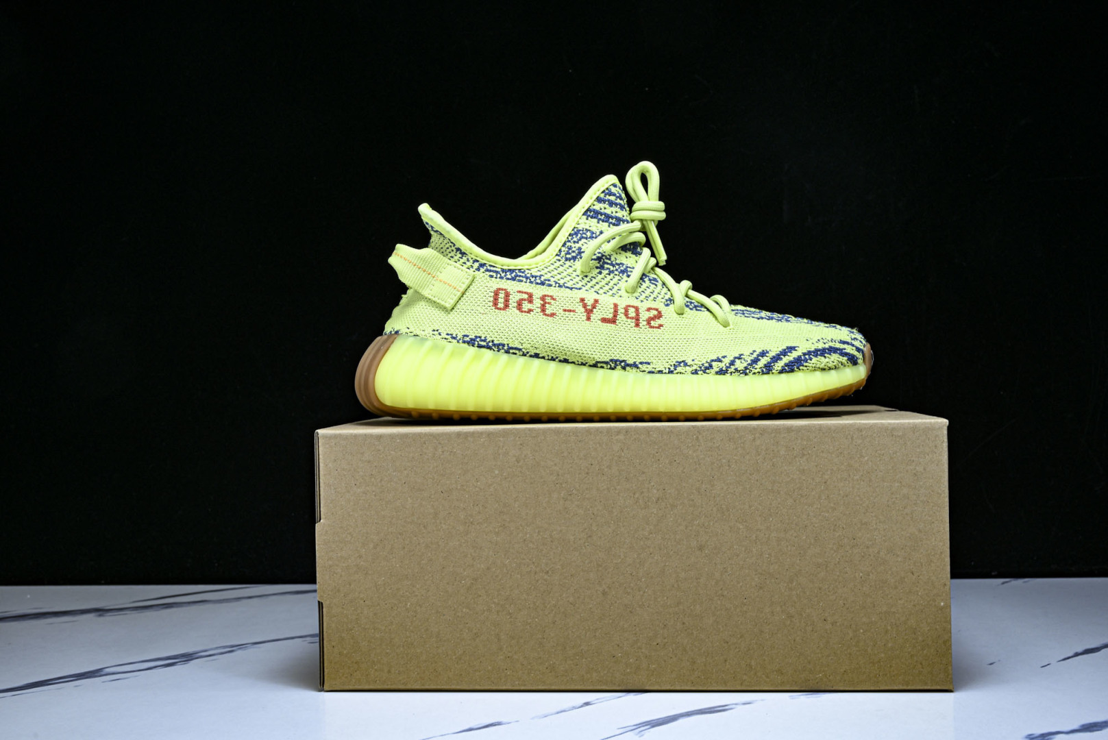 Yeezy350 尺码:36-48纯原版出品-AD Yeezy Boost 350 V2 荧光黄斑马 B