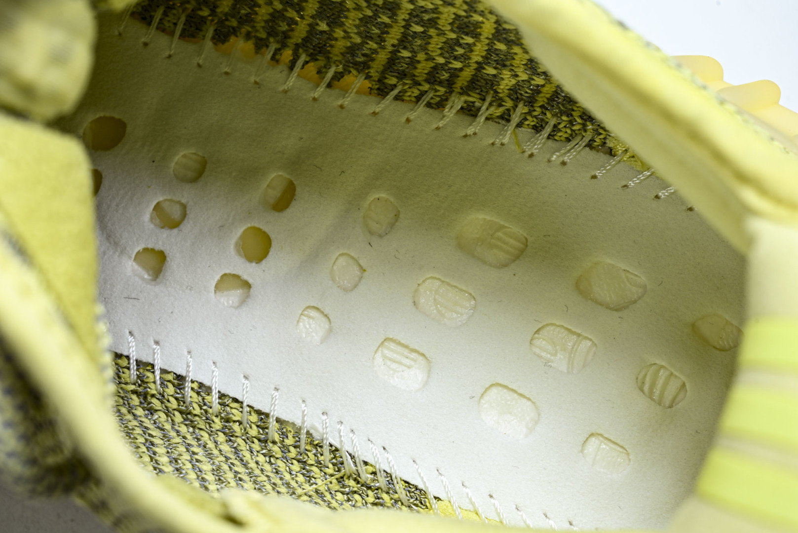 Yeezy350 尺码:36-48纯原版出品-AD Yeezy Boost 350 V2 脏黄满天星 F
