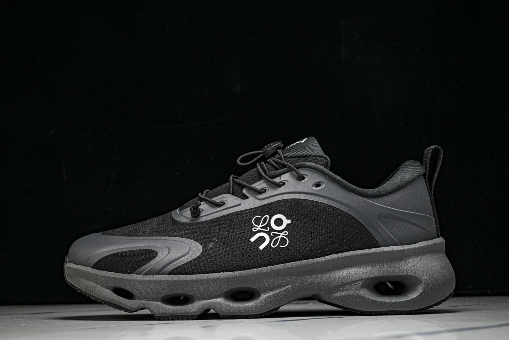 ON昂跑 尺码:36-46纯原版出品-On Running 昂跑男女士x Loewe Cloudsolo