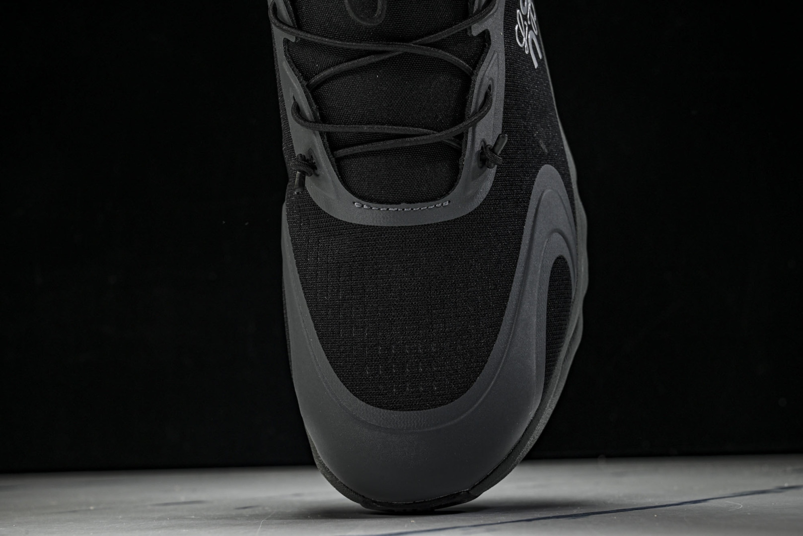 ON昂跑 尺码:36-46纯原版出品-On Running 昂跑男女士x Loewe Cloudsolo