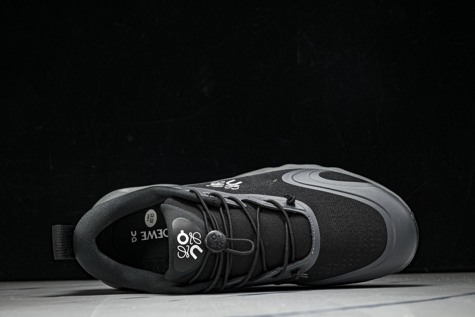 ON昂跑 尺码:36-46纯原版出品-On Running 昂跑男女士x Loewe Cloudsolo