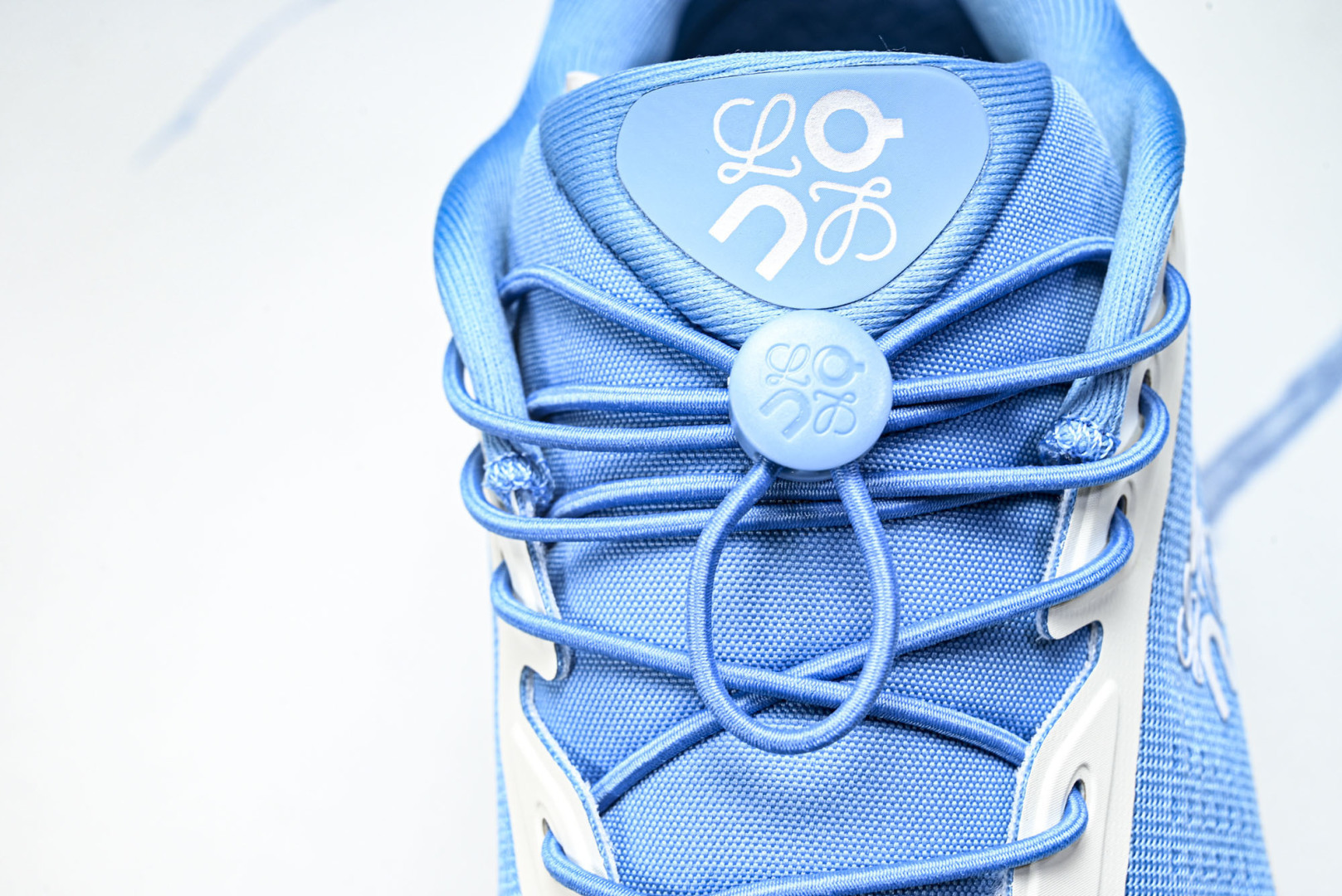 ON昂跑 尺码:36-46纯原版出品-On Running 昂跑男女士x Loewe Cloudsolo