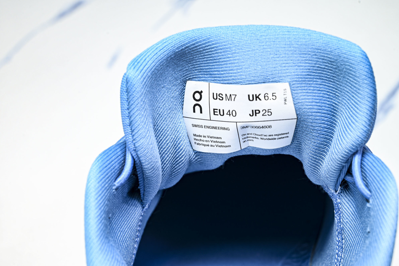 ON昂跑 尺码:36-46纯原版出品-On Running 昂跑男女士x Loewe Cloudsolo