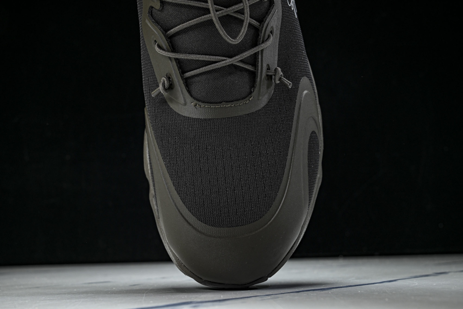 ON昂跑 尺码:36-46纯原版出品-On Running 昂跑男女士x Loewe Cloudsolo