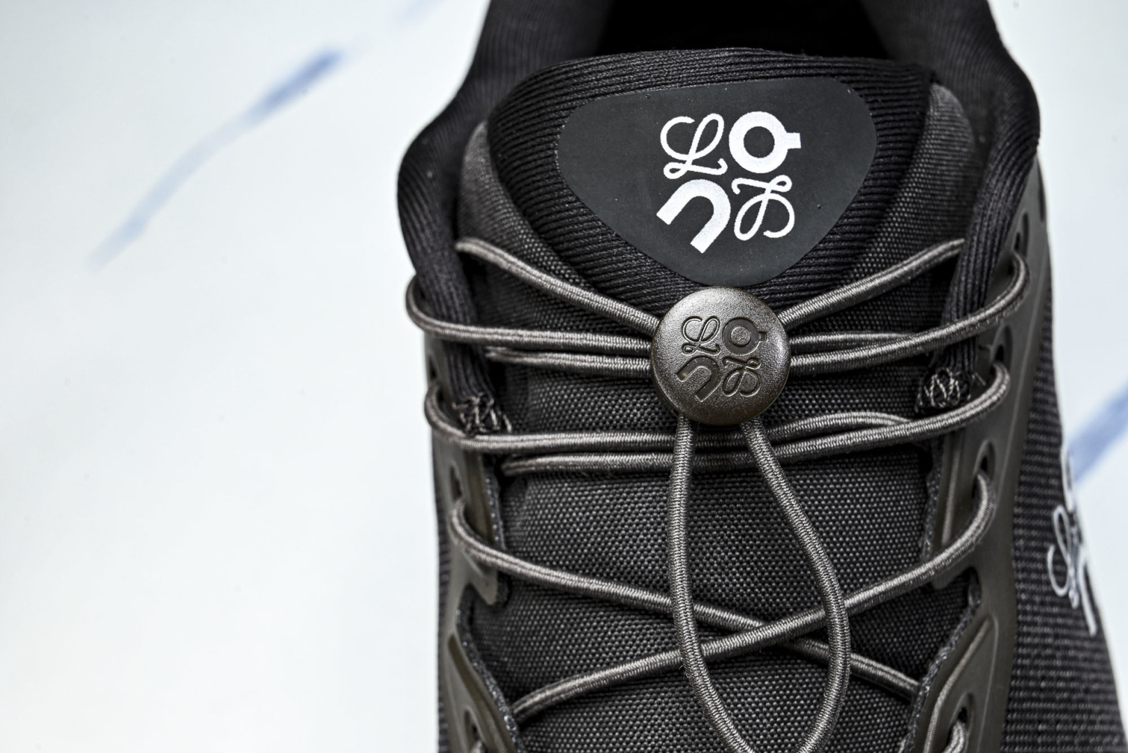 ON昂跑 尺码:36-46纯原版出品-On Running 昂跑男女士x Loewe Cloudsolo