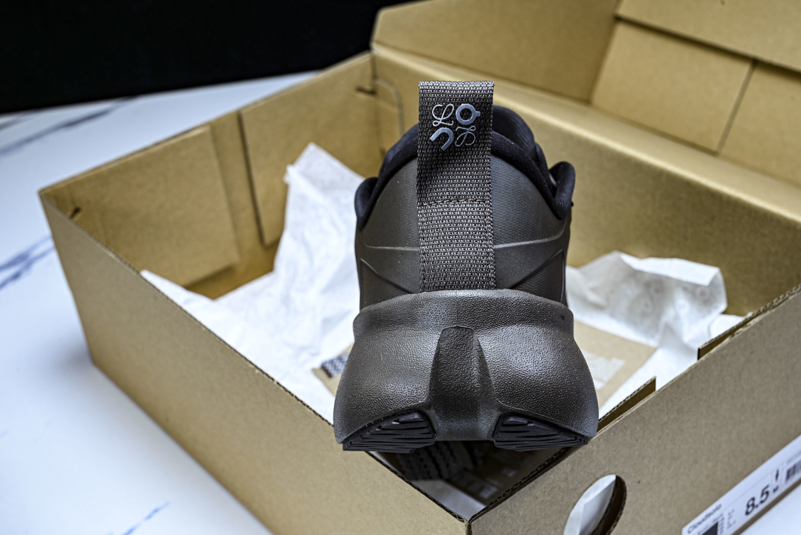 ON昂跑 尺码:36-46纯原版出品-On Running 昂跑男女士x Loewe Cloudsolo