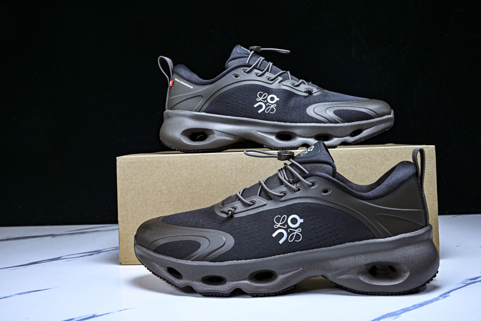 ON昂跑 尺码:36-46纯原版出品-On Running 昂跑男女士x Loewe Cloudsolo