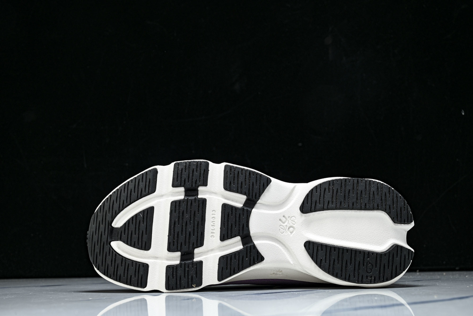 ON昂跑 尺码:36-46纯原版出品-On Running 昂跑男女士x Loewe Cloudsolo