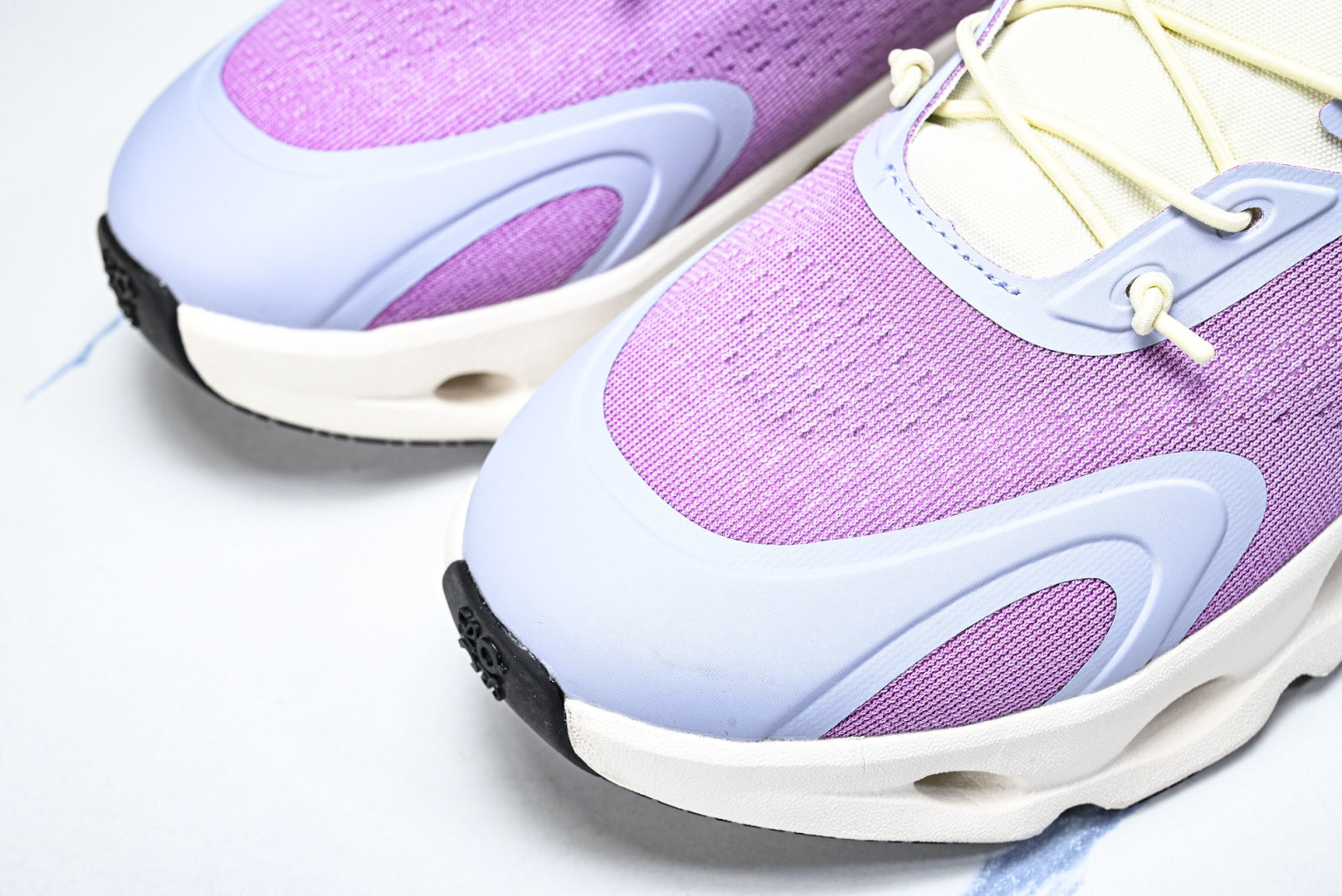 ON昂跑 尺码:36-46纯原版出品-On Running 昂跑男女士x Loewe Cloudsolo