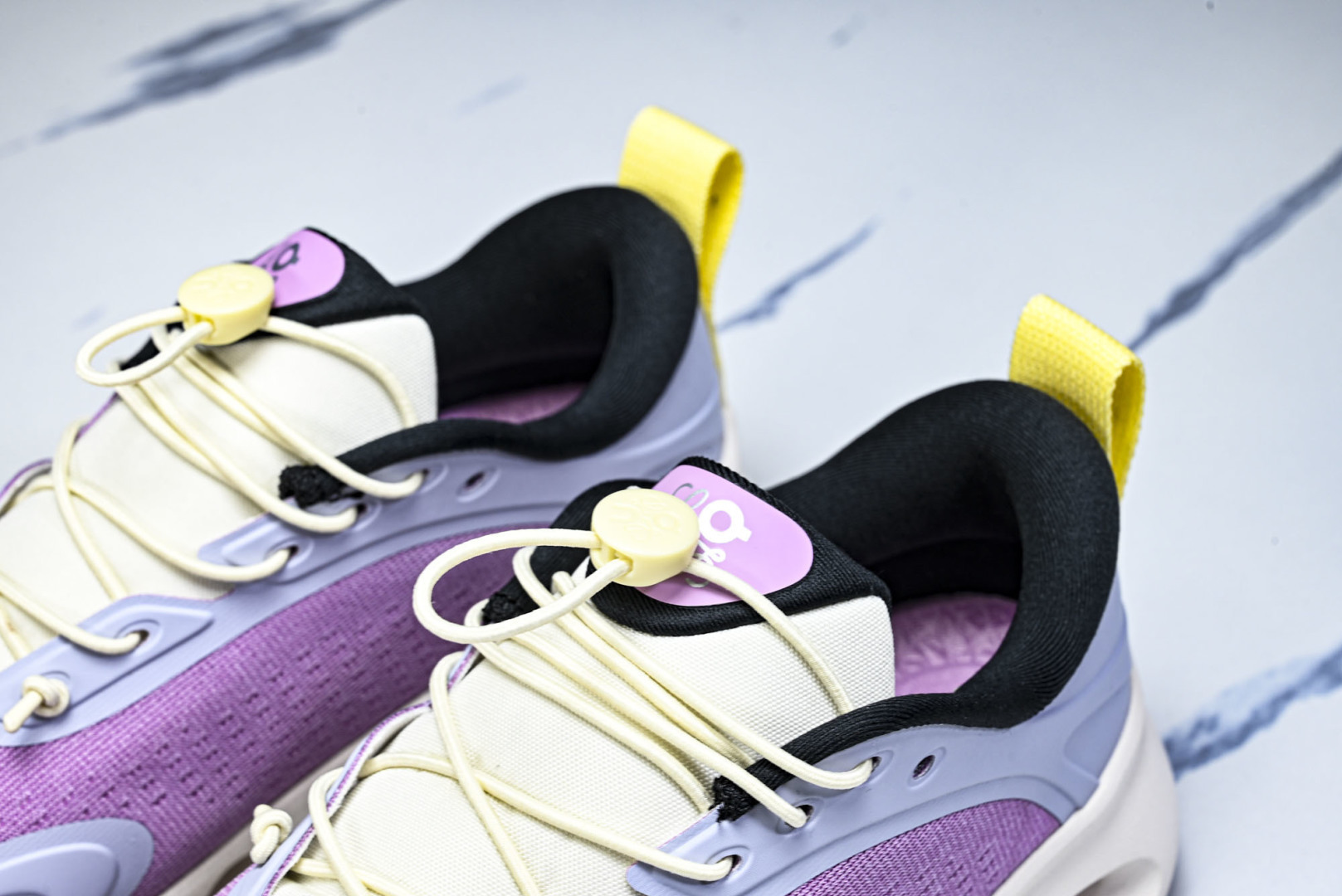 ON昂跑 尺码:36-46纯原版出品-On Running 昂跑男女士x Loewe Cloudsolo