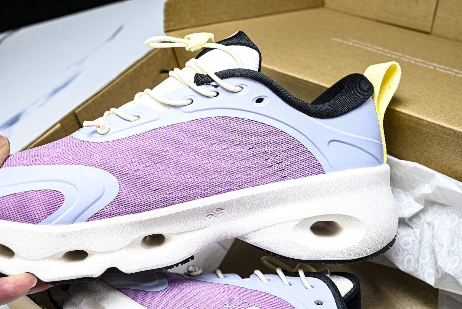 ON昂跑 尺码:36-46纯原版出品-On Running 昂跑男女士x Loewe Cloudsolo