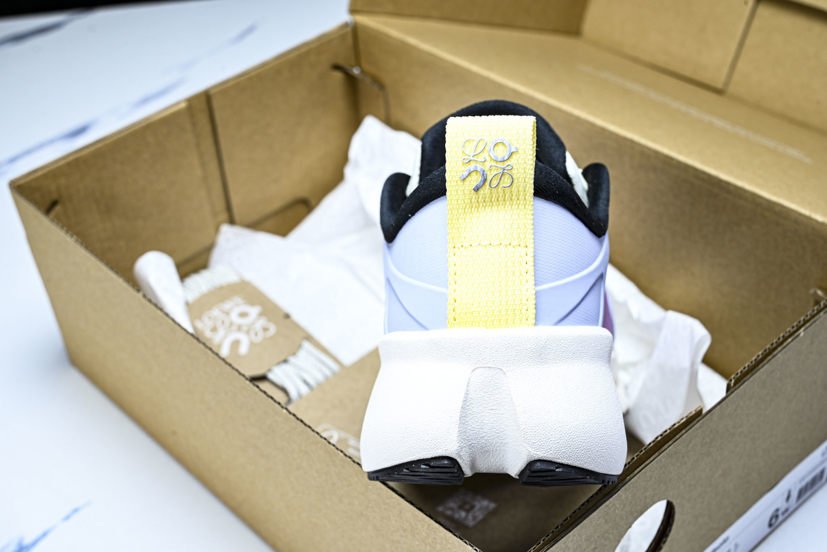 ON昂跑 尺码:36-46纯原版出品-On Running 昂跑男女士x Loewe Cloudsolo