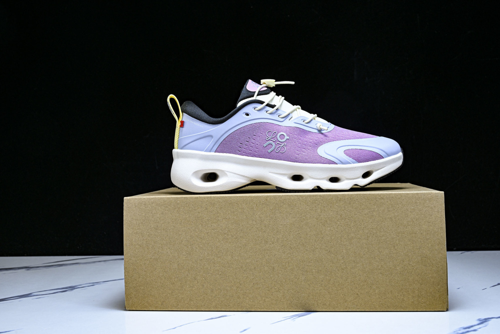 ON昂跑 尺码:36-46纯原版出品-On Running 昂跑男女士x Loewe Cloudsolo