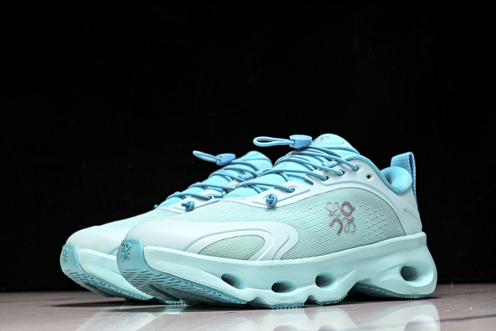 ON昂跑 尺码:36-46纯原版出品-On Running 昂跑男女士x Loewe Cloudsolo