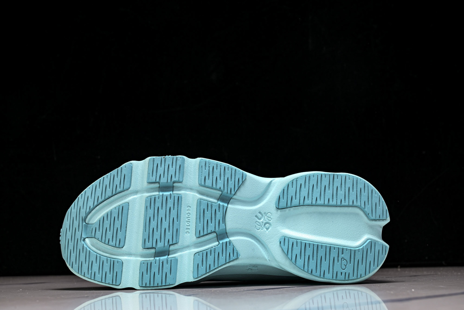 ON昂跑 尺码:36-46纯原版出品-On Running 昂跑男女士x Loewe Cloudsolo