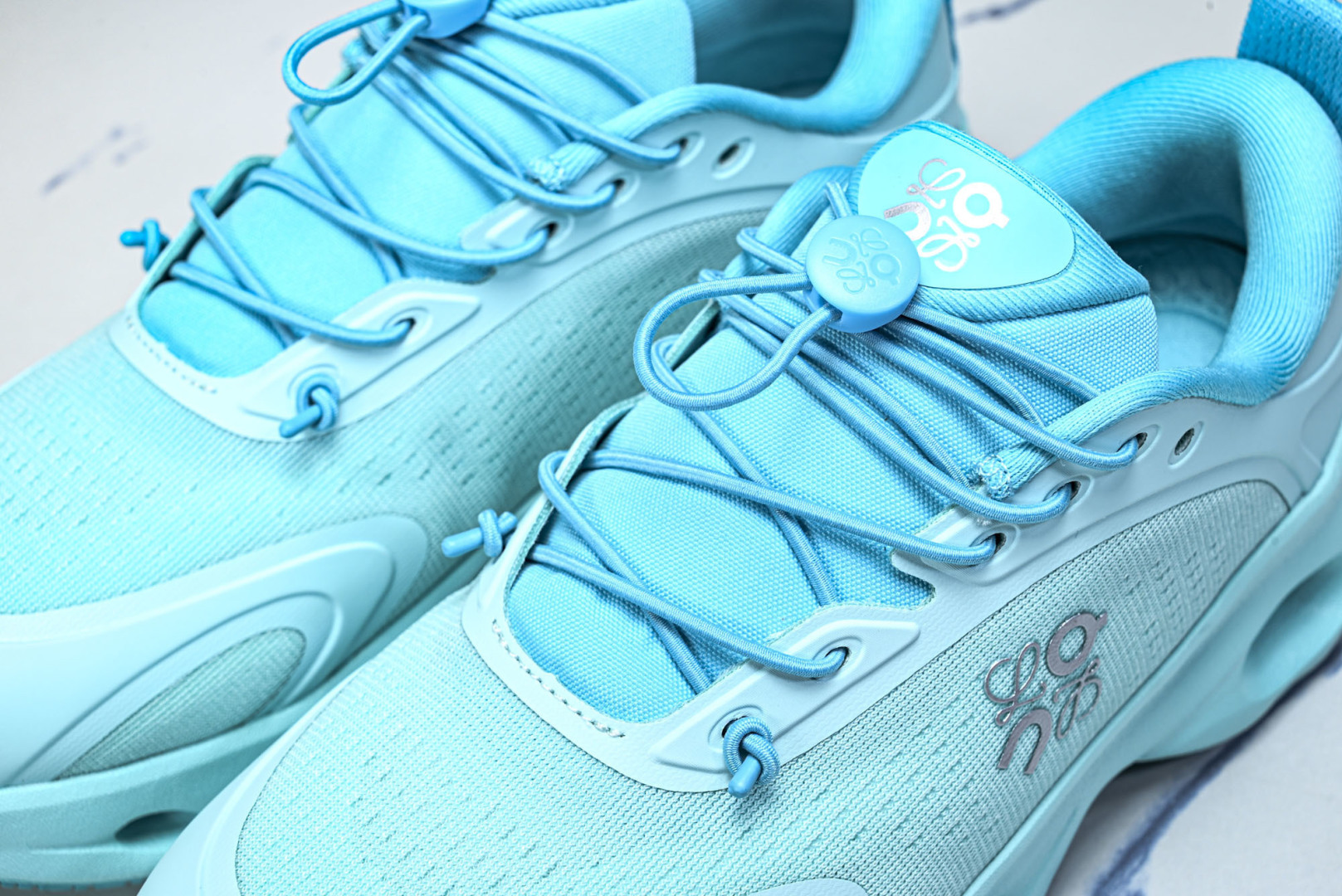 ON昂跑 尺码:36-46纯原版出品-On Running 昂跑男女士x Loewe Cloudsolo