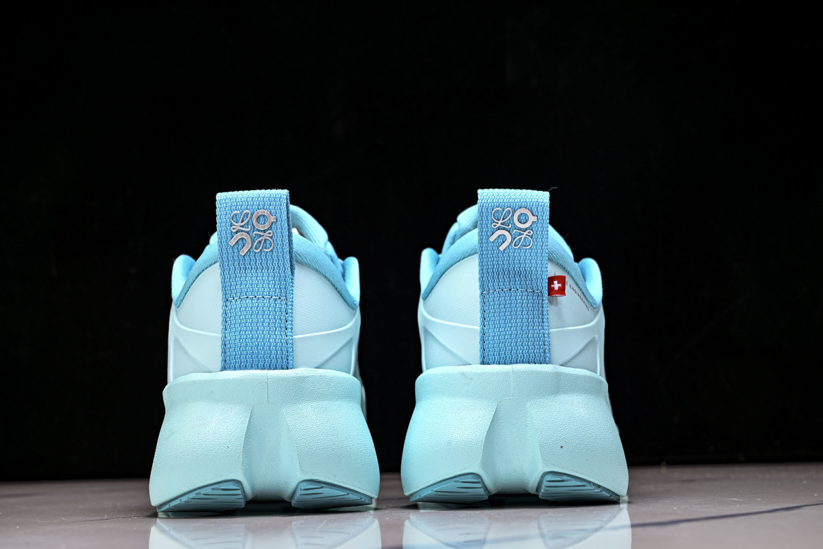 ON昂跑 尺码:36-46纯原版出品-On Running 昂跑男女士x Loewe Cloudsolo