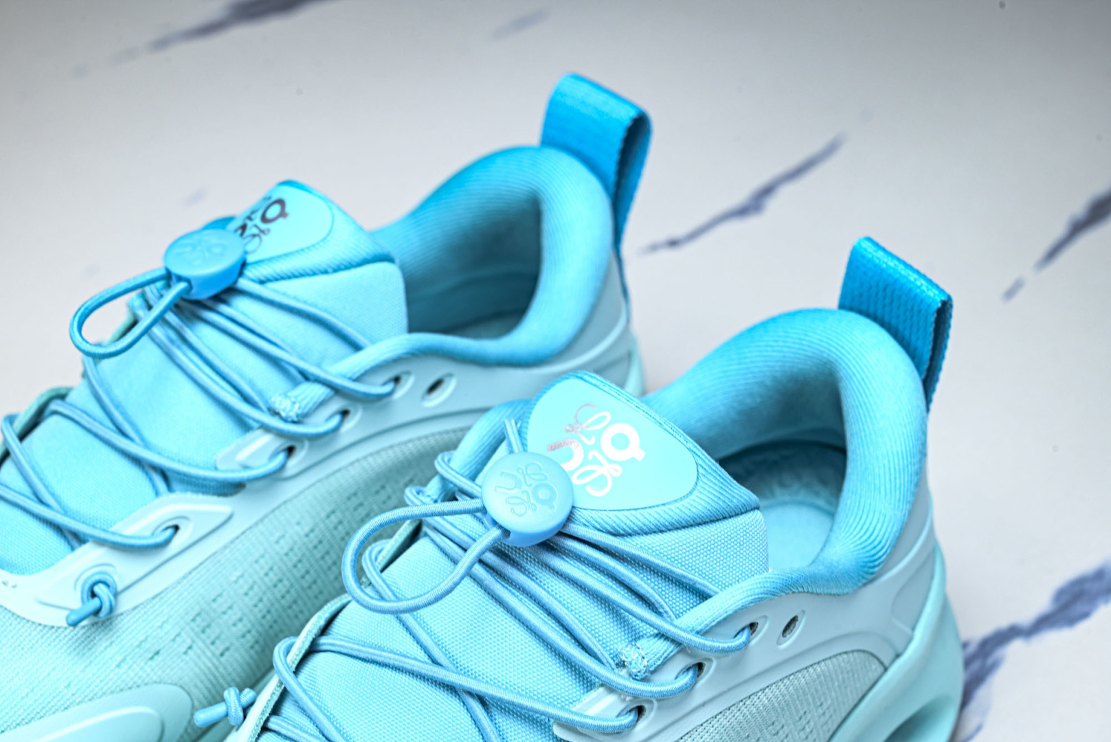 ON昂跑 尺码:36-46纯原版出品-On Running 昂跑男女士x Loewe Cloudsolo