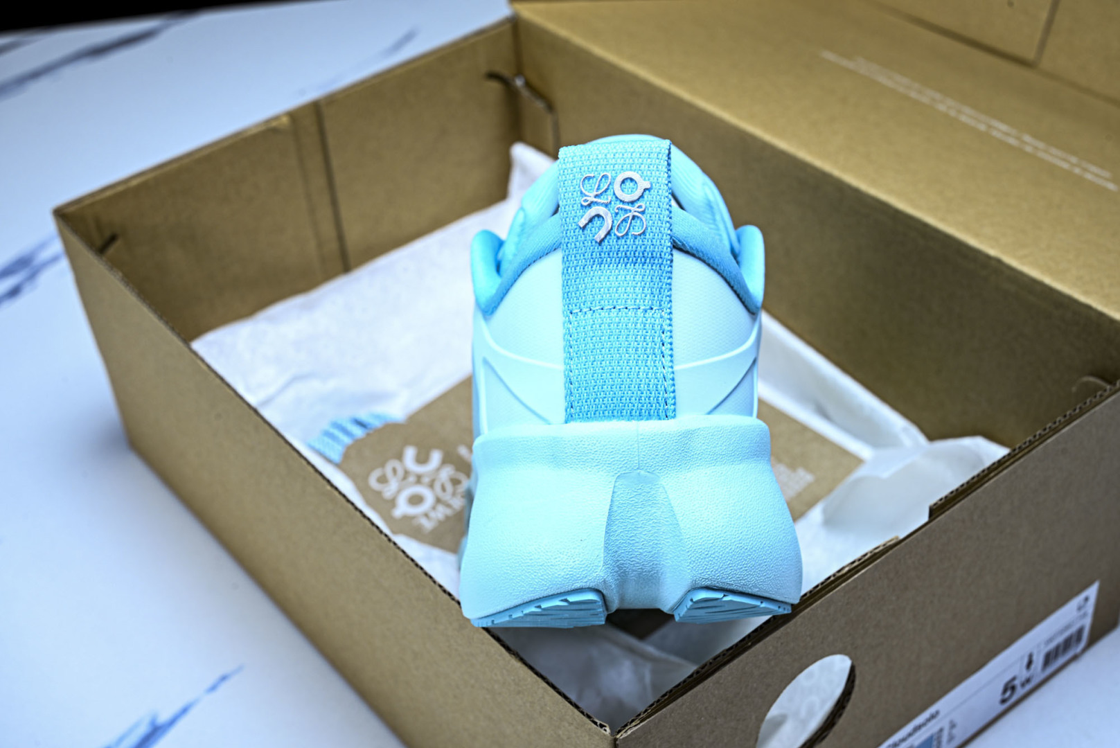 ON昂跑 尺码:36-46纯原版出品-On Running 昂跑男女士x Loewe Cloudsolo